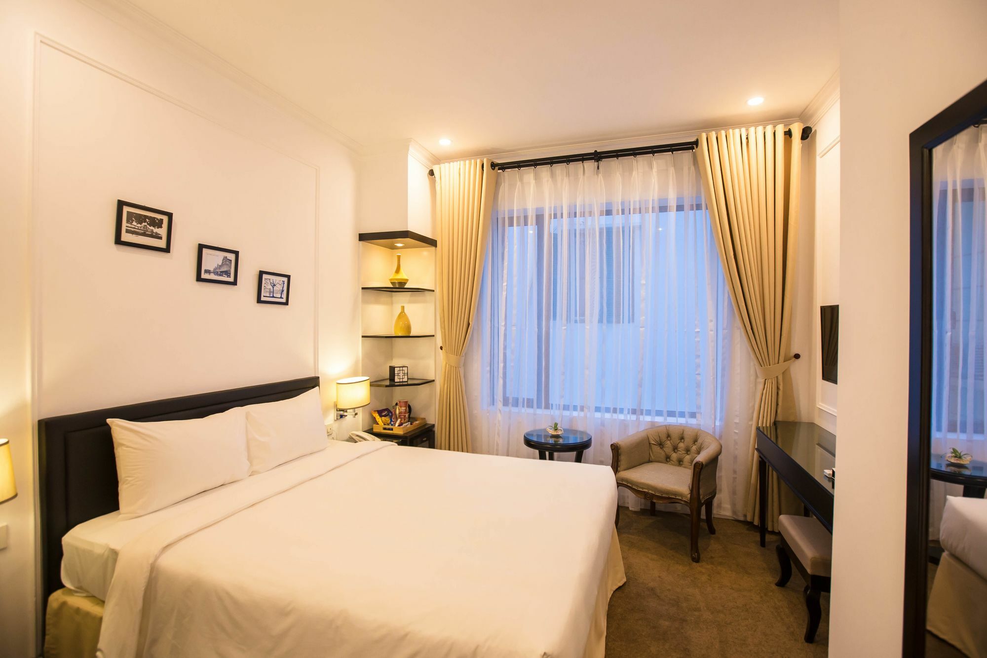 Dinh Elegant Hanoi Hotel Eksteriør billede